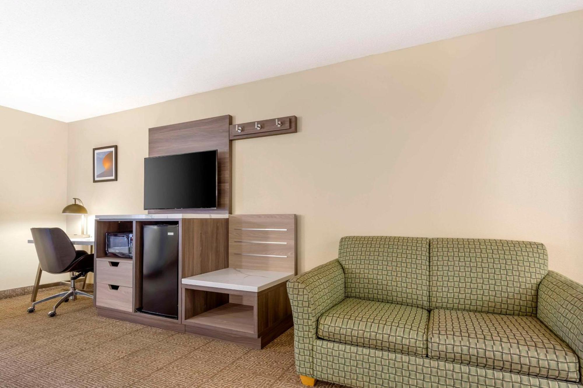 Quality Inn Raleigh Downtown Eksteriør billede