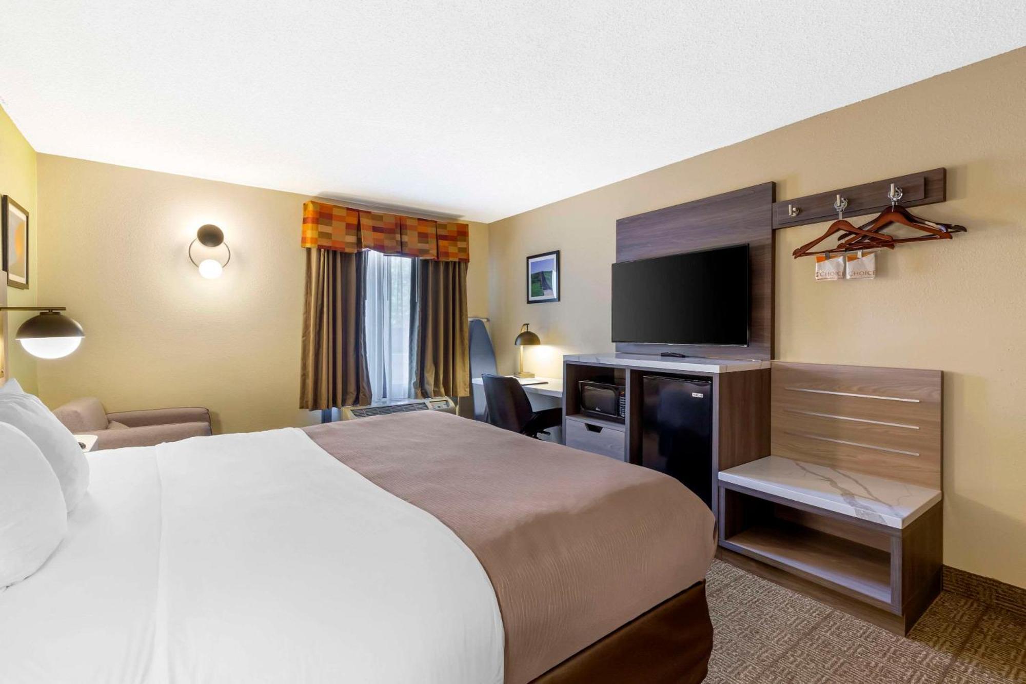 Quality Inn Raleigh Downtown Eksteriør billede
