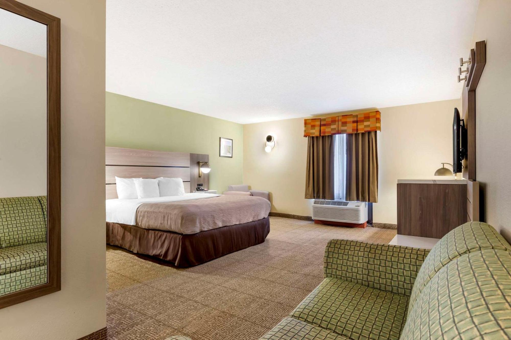 Quality Inn Raleigh Downtown Eksteriør billede