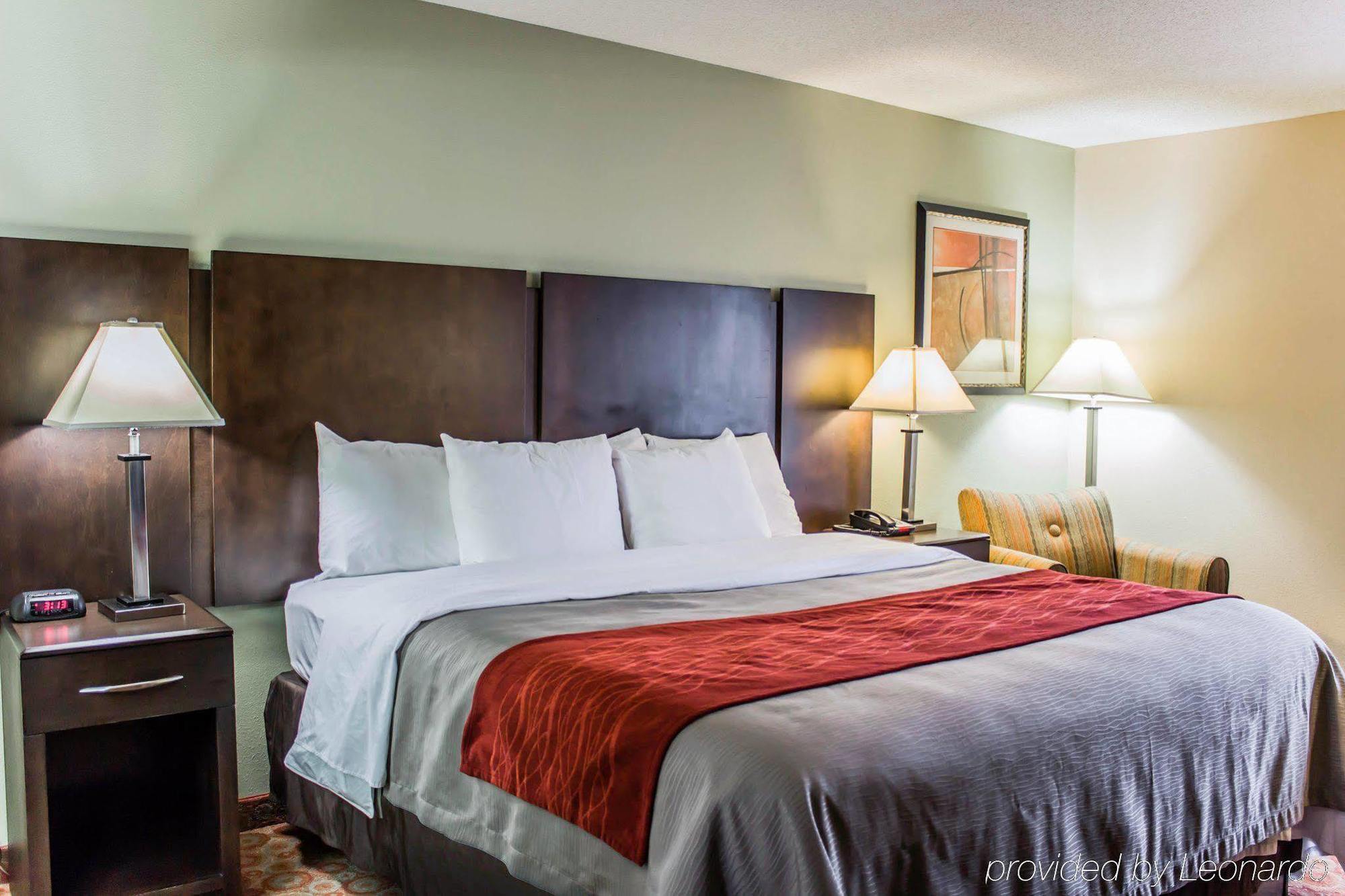 Quality Inn Raleigh Downtown Eksteriør billede